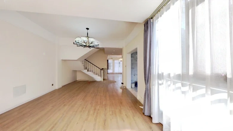 Dudok Urban Bloc 1st Compound - View 1