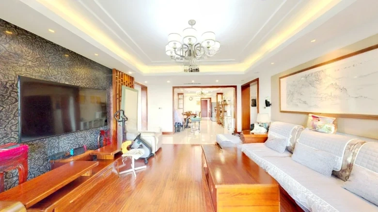 Eccentric Garden - View 1