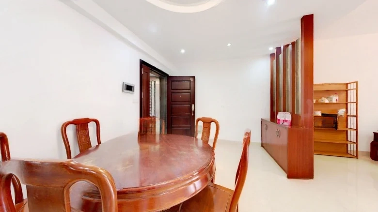 Lordly Coastline - View 5