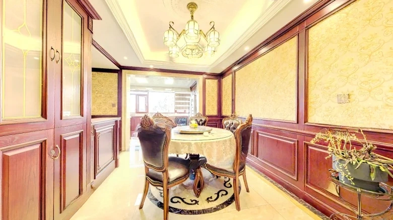 Park 1903 Montaxi - View 1