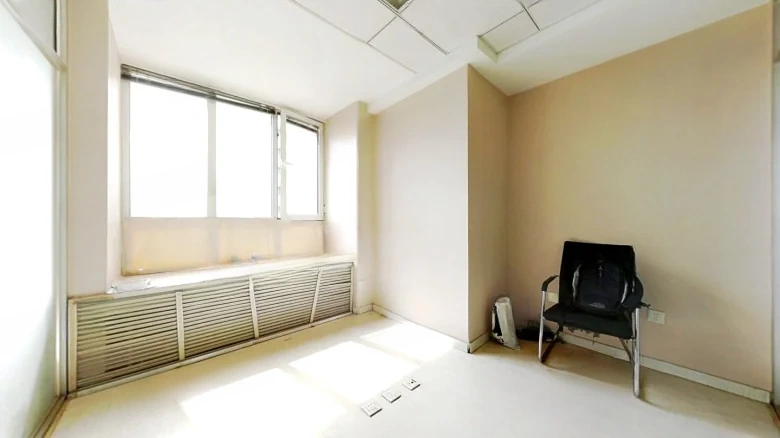 Wanda 39 Carat - View 1