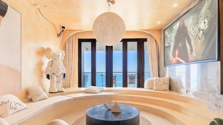 Half Mountain Peninsula Donghai Bay Phase III - View 1