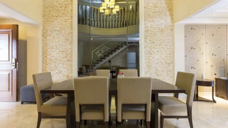 Half Mountain Peninsula Central Sea View Boulevard - View 1