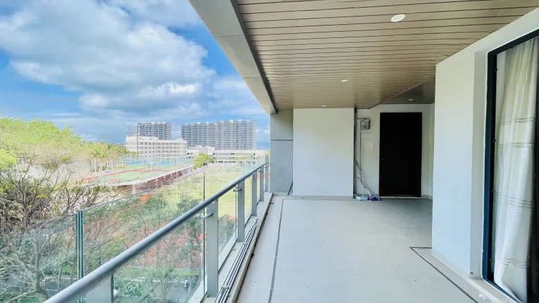 Half Mountain Peninsula - View 12