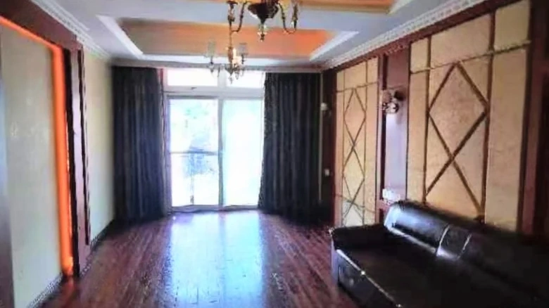 Beverly Grand Garden - View 1