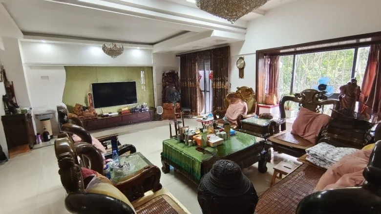 Omeida Mountain Landscapes - View 1