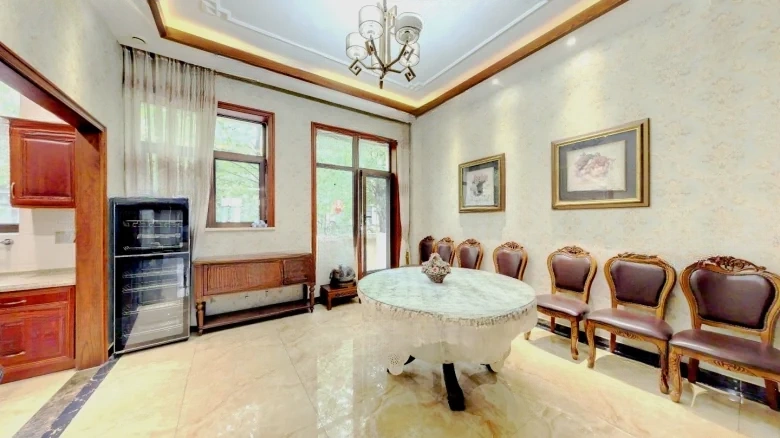 Zhonghai Shang Hu Shi Jia - View 11