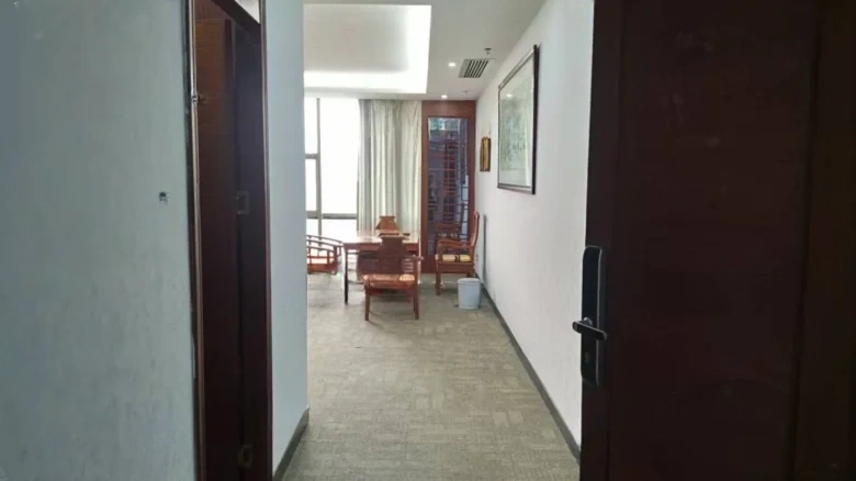 Yintong Plaza - View 7