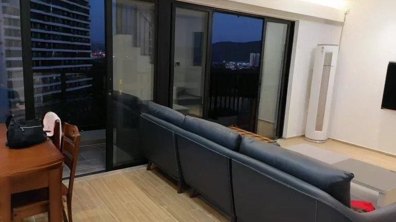 Vanke Lakeside Resort Park Phase II - View 1