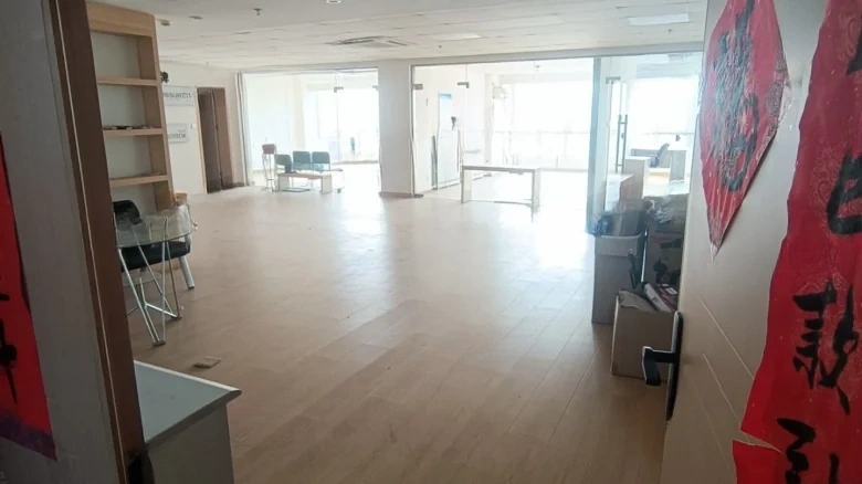 Huayi Tower - View 9