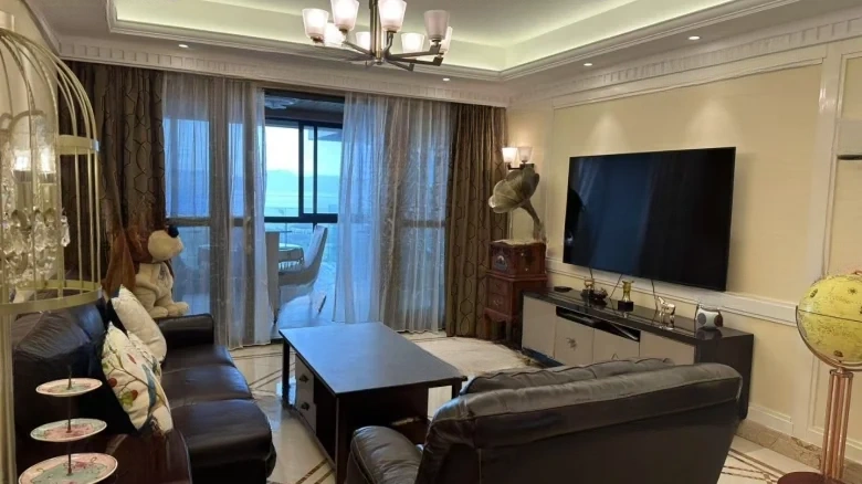 Peninsula Villa - View 3