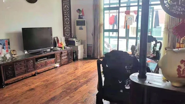 Sunshine Mountain Villa - View 4