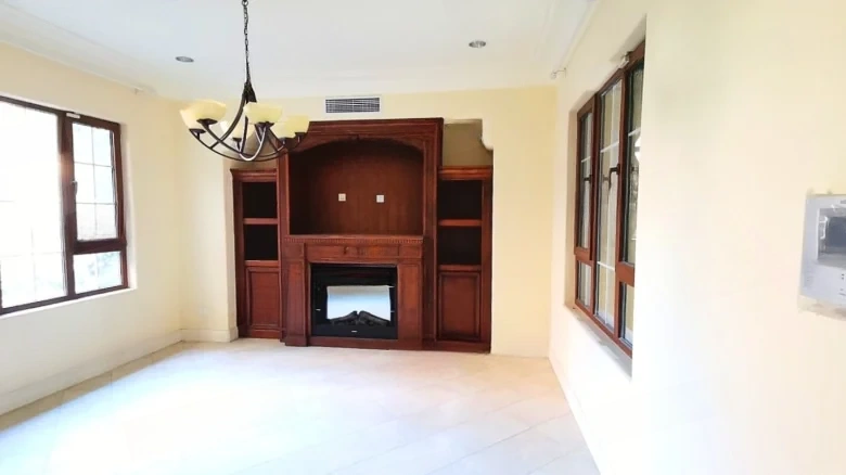 Napa Bay Water Estate - View 5