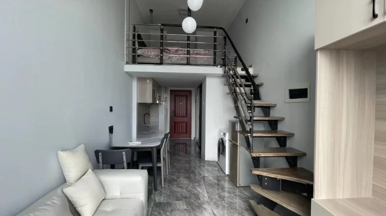 Middle East Red Street - View 1