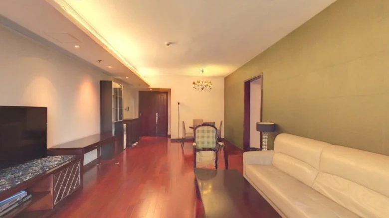 Richly Luxurious Edinburgh International Apartment - View 1