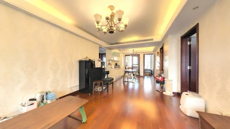 Vanke Linglong East Zone - View 1