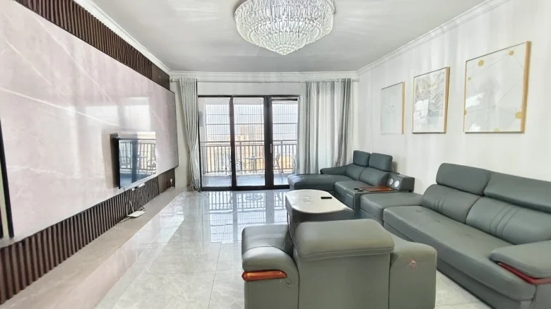 Royal View Court - View 12