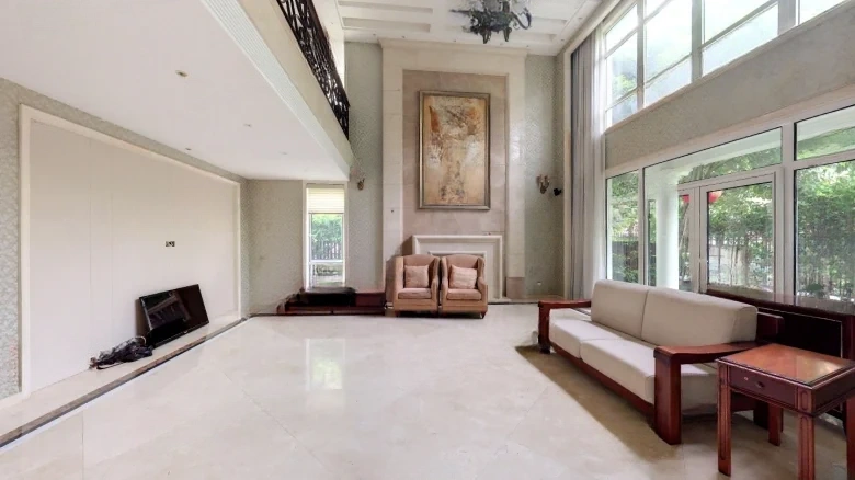 Red Sun Garden East District - View 9