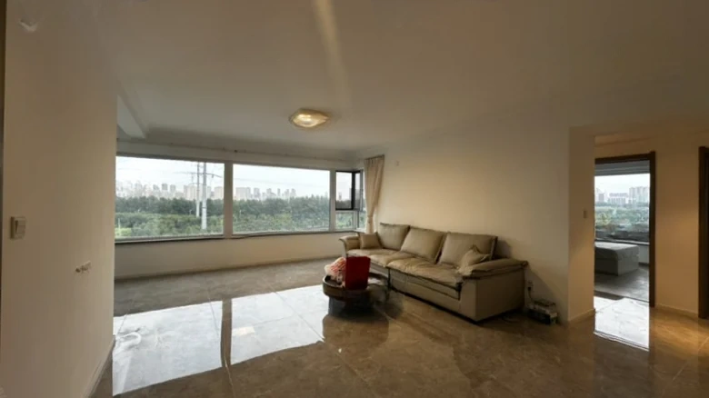 Yīhé Tángyuè - View 1