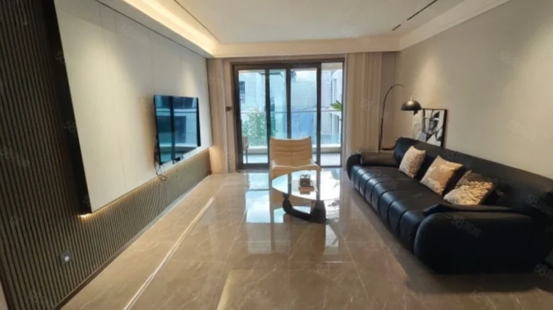 China Residences Lantai Mansion - View 1