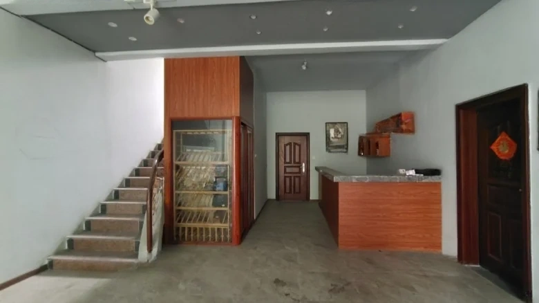 Fenghuang City (No. 17 Kangqiang Second Transverse Road) - View 14