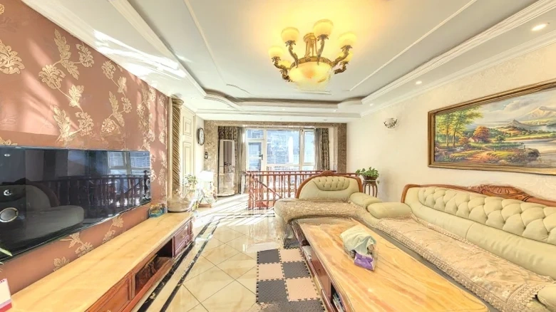 Golden Land Temple Courtyard - View 11