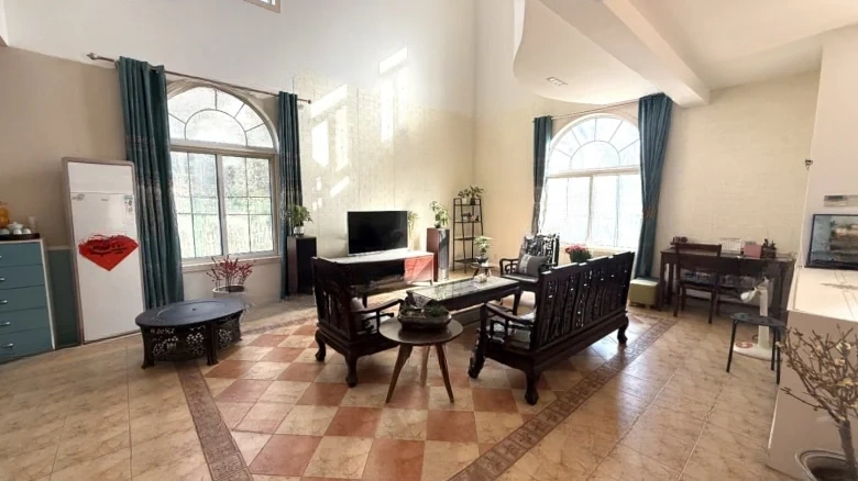 Tai Lake Star - View 3