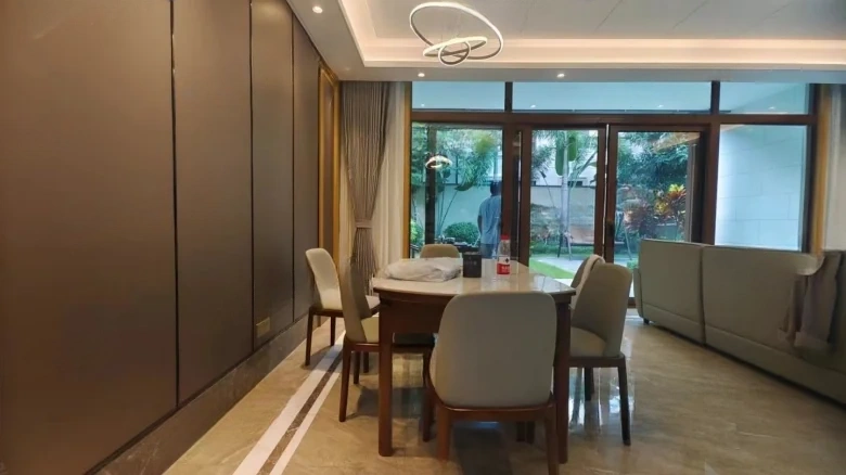 Green City · Hibiscus Tide Chime - View 6