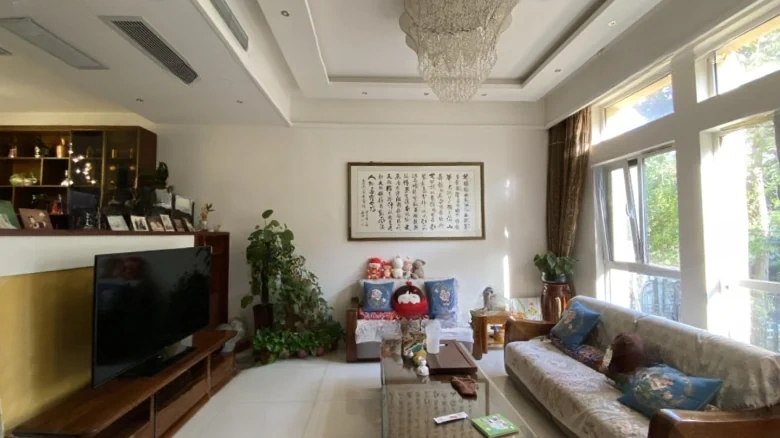 Outer Sea Butterfly Spring Villa - View 1