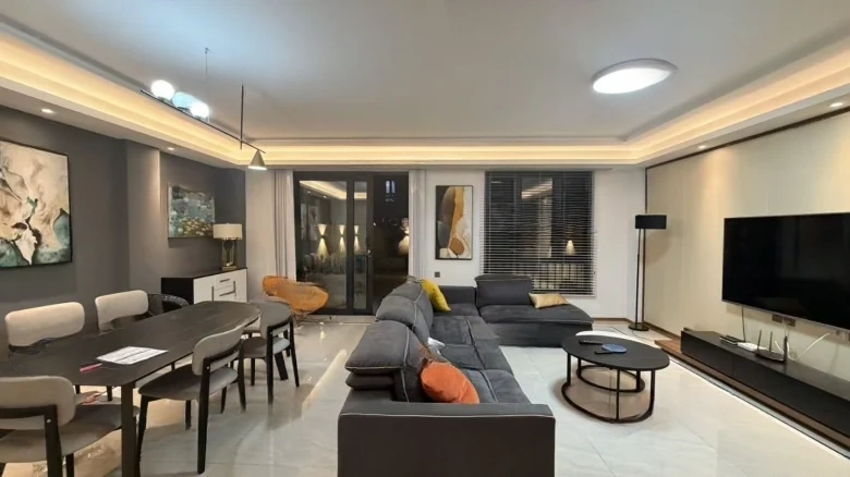 Dianchi Junfu - View 2