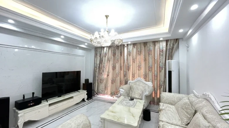 Champagne Town - View 10