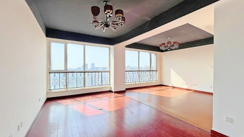 Hua Wo Tower - View 5