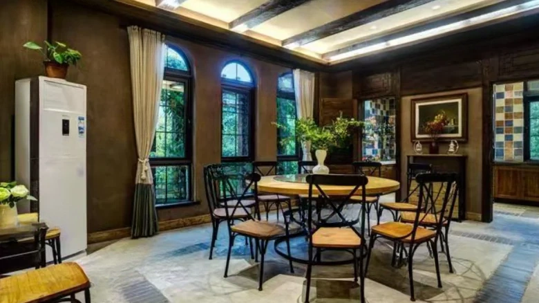 Huashengda Mountain Villa - View 1