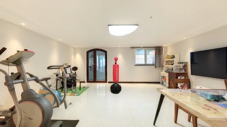 Arcadia Manor - View 16