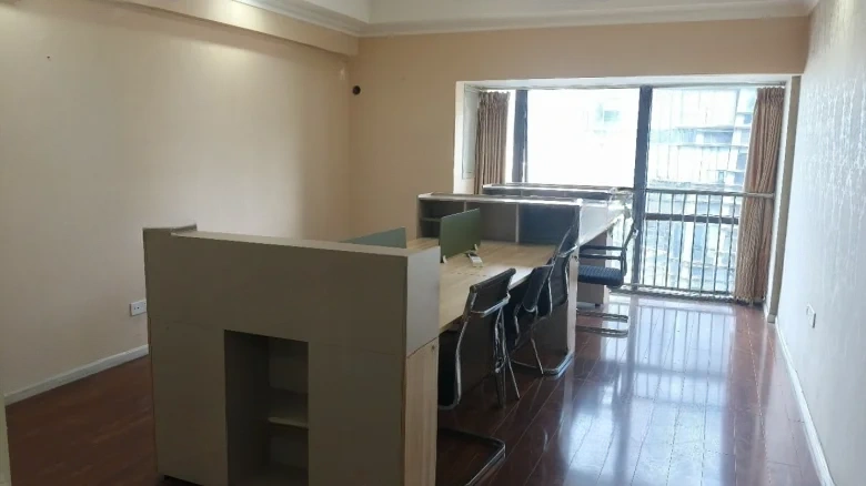 Kunming Xishan Wanda Plaza - View 1