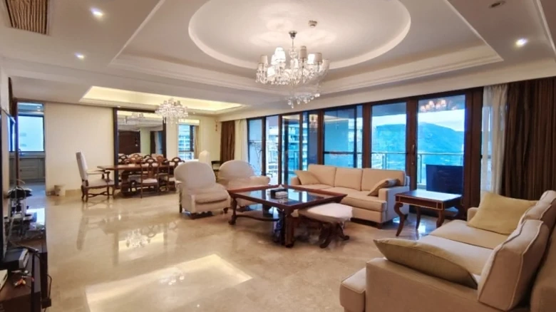 Half Mountain Peninsula Central Sea View Boulevard - View 1