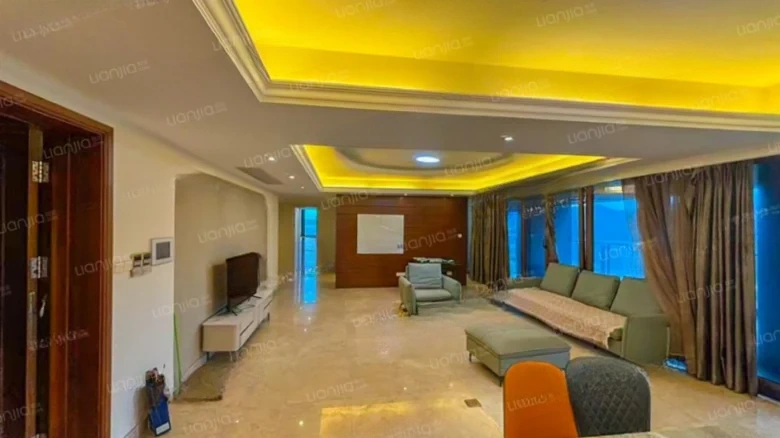 Half Mountain Peninsula · Central Sea View Boulevard - View 6