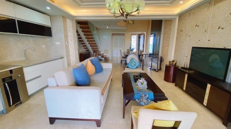 Halfhill Peninsula Central Sea View Boulevard - View 1