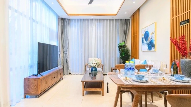 Ronaldbay Sanya Bay Harbor Area One - View 1