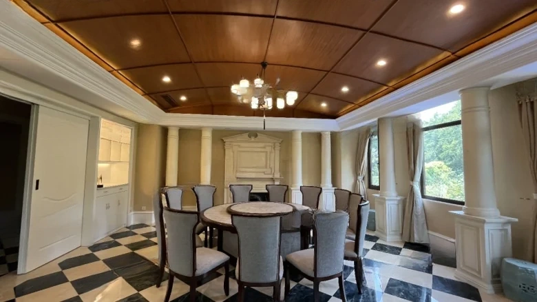 Lakeside Dragon Bridge County Phase I - View 1