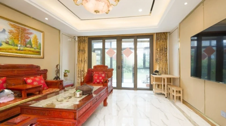 Country Garden Lakeview Mountain Hue - View 13