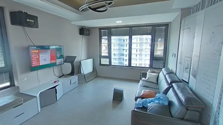 Canal Era Garden - View 6