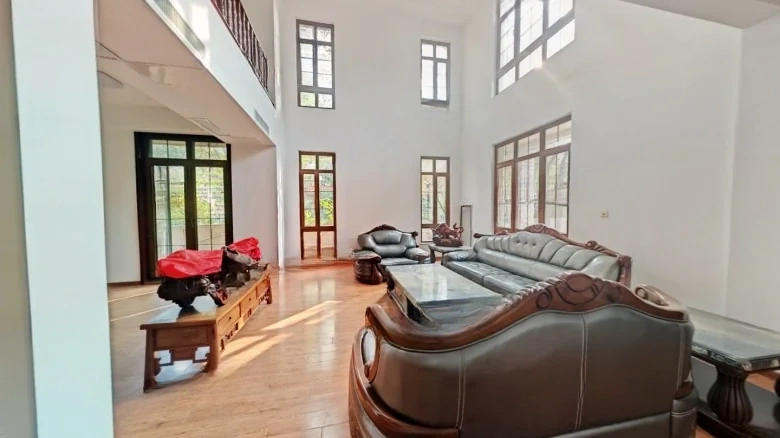 Heavenly Horse City - View 12