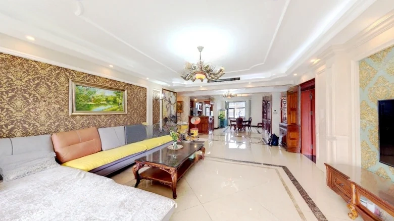 Peninsula Mansion - View 7