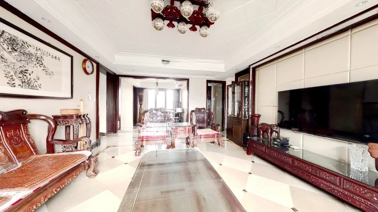 Eminent Scholar Mansion 2 District - View 1