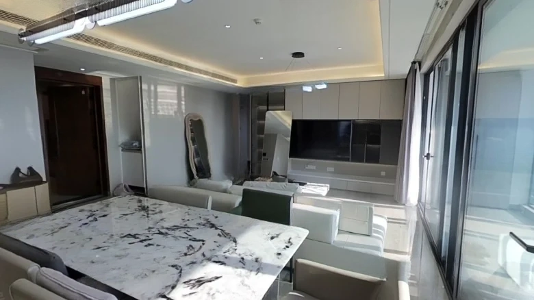 Era Riverside Crimson Maple Four Seasons - View 7