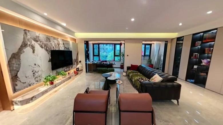 Poly Western River Moon - View 5