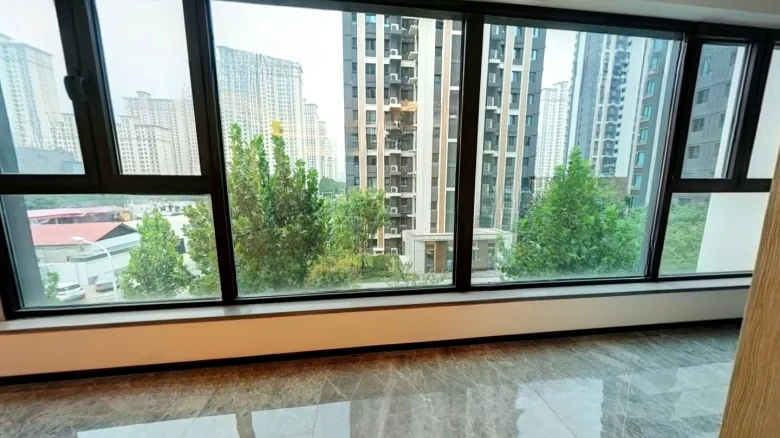 Lakeshore Elegance - View 11