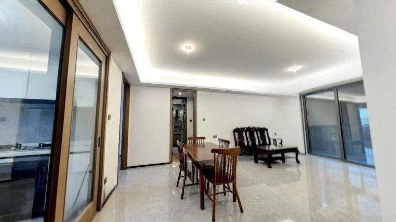 Vanke Lakeside Cloud View Court - View 2