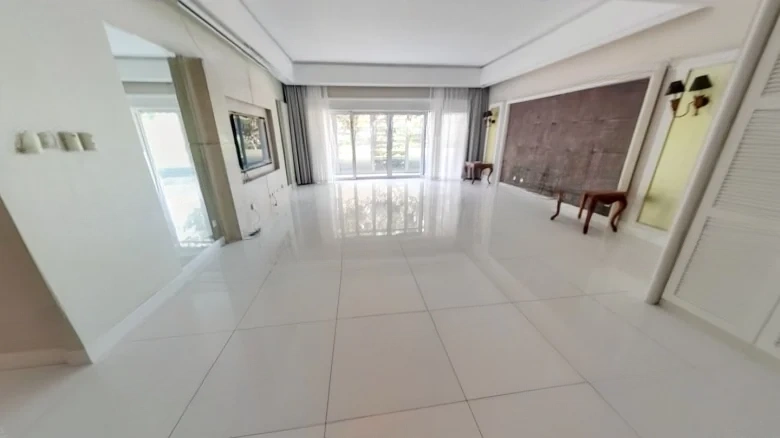 Golf International Apartments - View 6